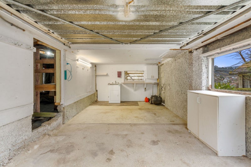 105 Hocken Street, Kenmure, Dunedin - Carousel 19