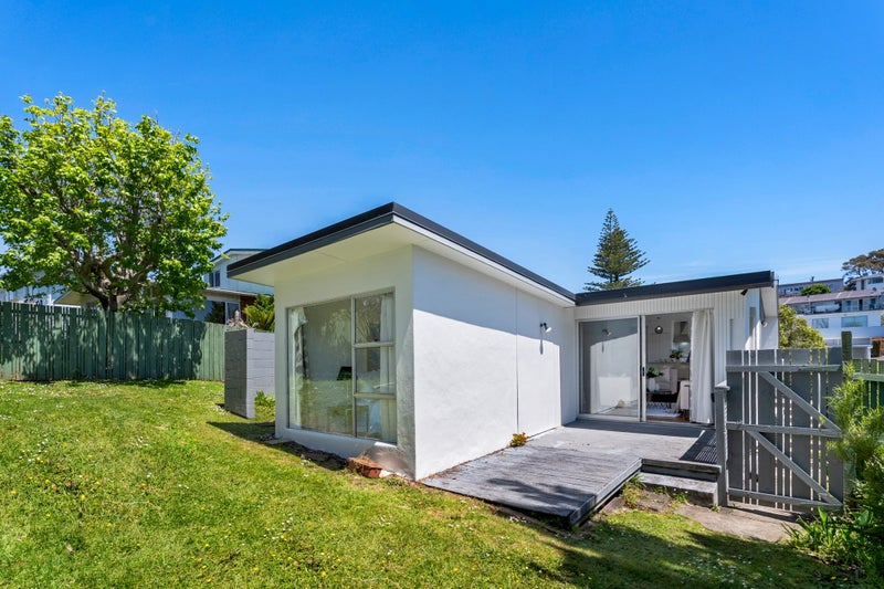 38 Simkin Avenue, St Johns, Auckland - Carousel 2