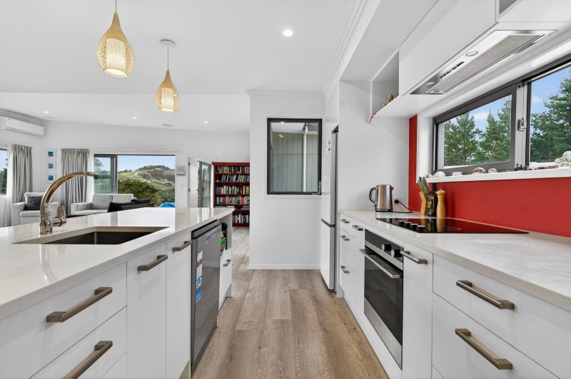 573 Valley Road, Kaiwaka, Kaipara, Northland - Carousel 2