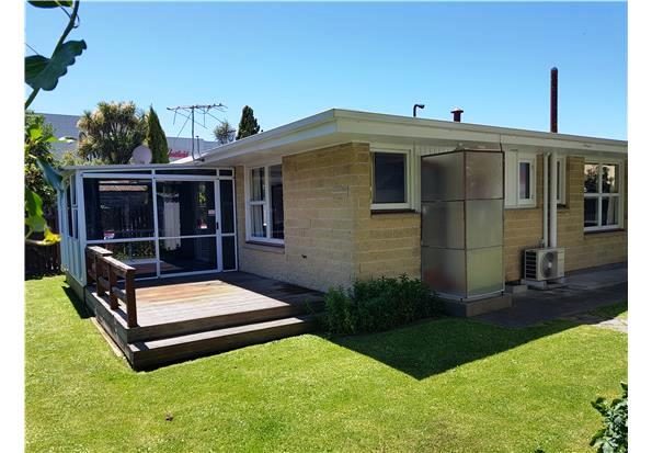 4/7 Rotherham Street, Riccarton, Christchurch - Carousel 1