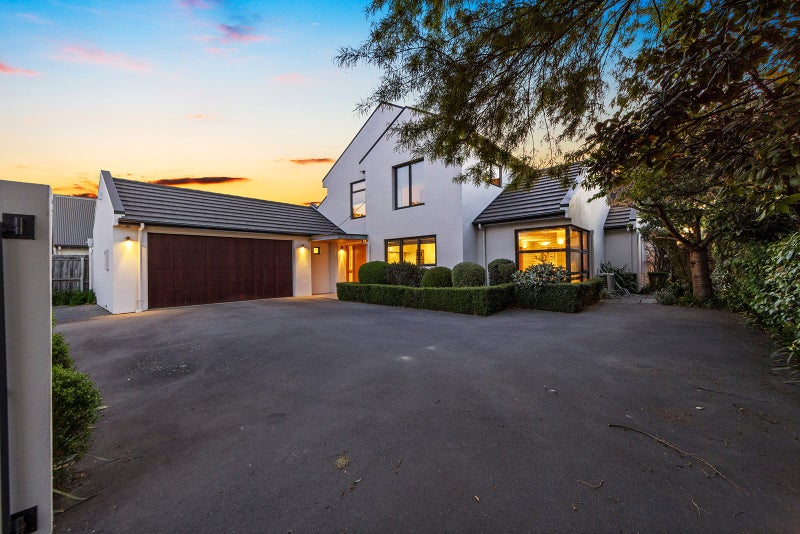 33 Bryndwr Road, Fendalton, Christchurch - Carousel 26