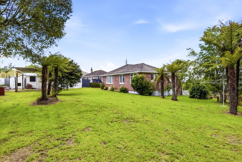 5 Rangiora Crescent, Wairakei, Taupo - Carousel 1