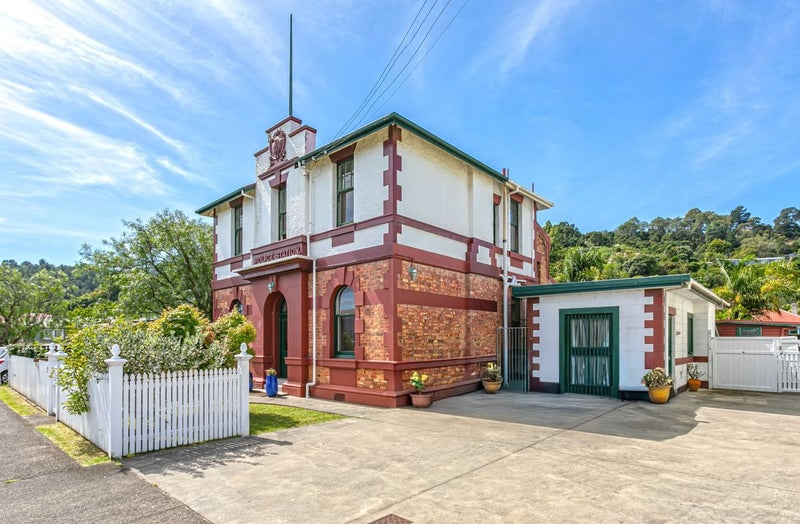 730 Queen Street, Thames, Thames - Carousel 1