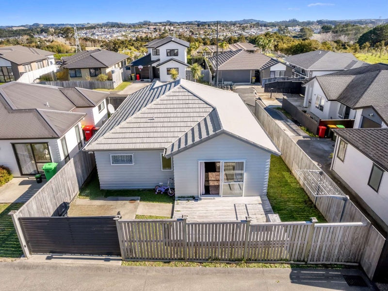 8 Verdot Close, Kumeu - Carousel 20