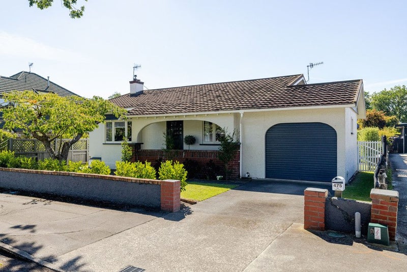 475 College Street, Hokowhitu, Palmerston North - Carousel 1