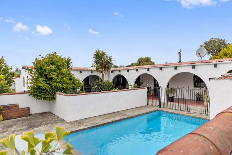 330 King Street, Temuka - Carousel 1