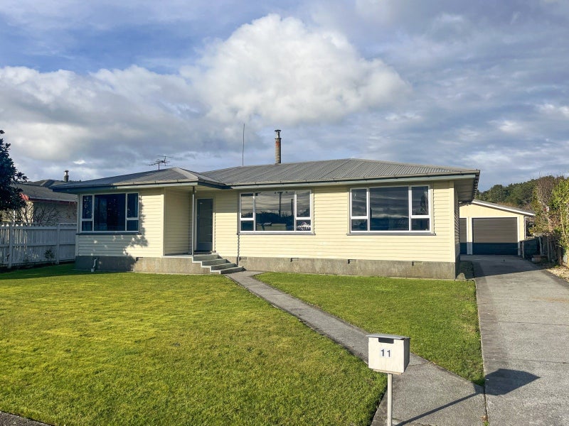 11 Byron Street, Greymouth, Greymouth - Carousel 1