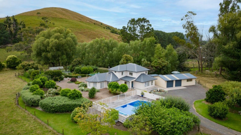 12B Chitty Road, Tauwhare, Hamilton - Carousel 1