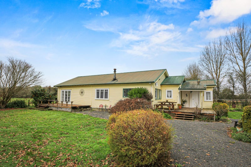 1078 Te Pahu Road, Hamilton - Carousel 1