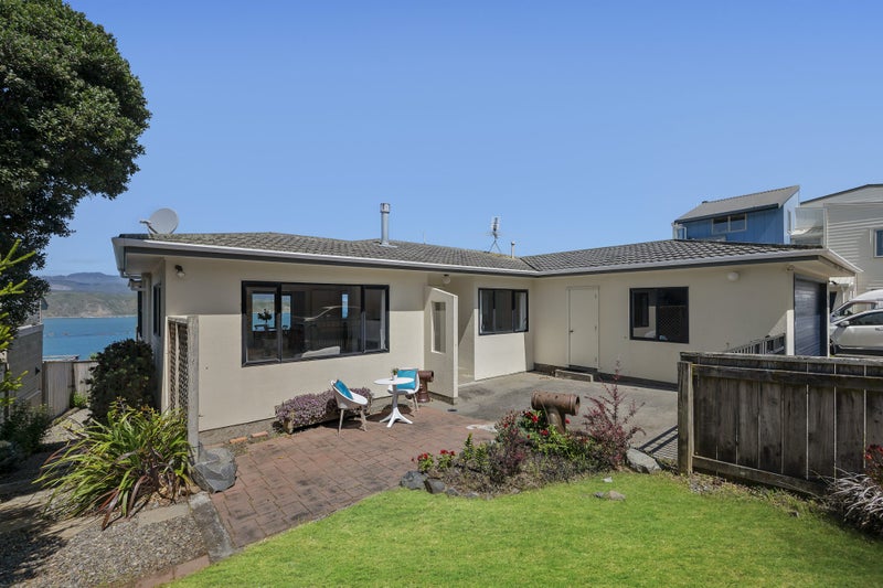 43 Bowes Crescent, Strathmore Park, Wellington - Carousel 1