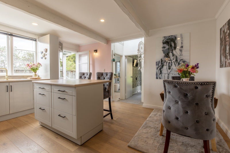 13 Racecourse Road, Waipukurau, Waipukurau - Carousel 2