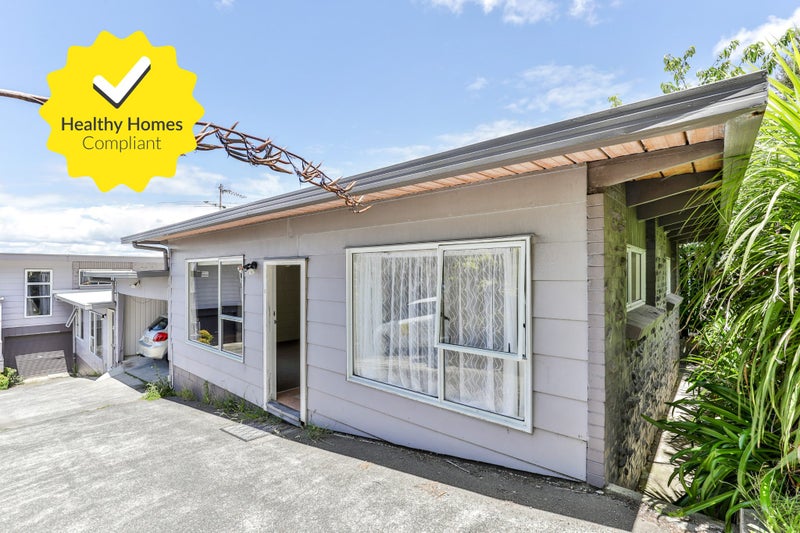 15C Speedy Crescent, Hillcrest, Auckland - Carousel 1