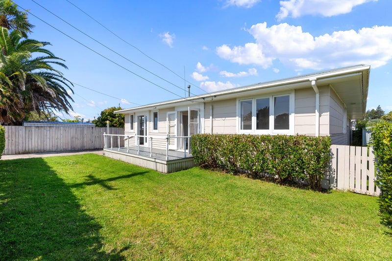 53A Queen Road, Bellevue, Tauranga - Carousel 1