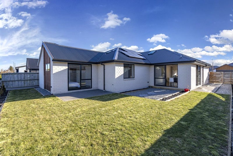 5 Navarra Road, Halswell, Christchurch - Carousel 2