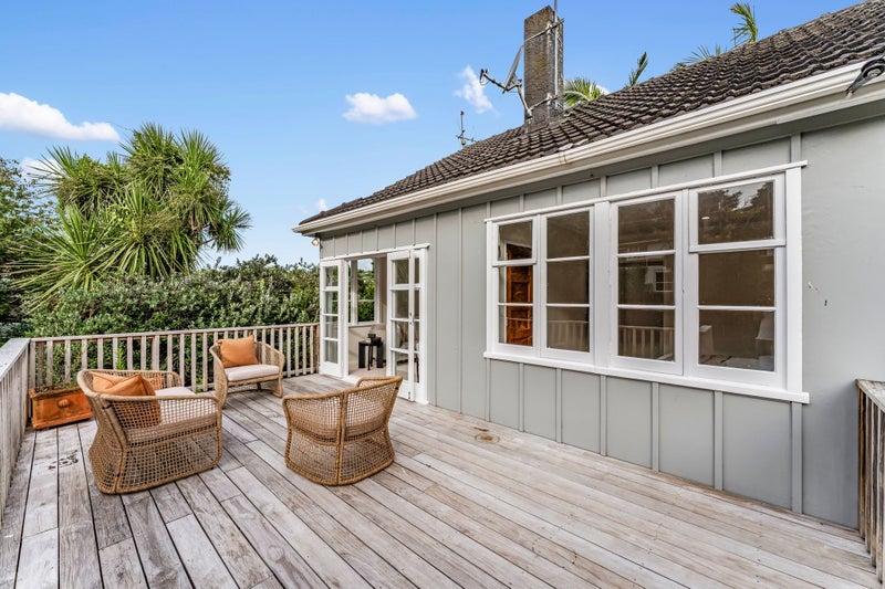 37 Leys Crescent, Remuera, Auckland - Carousel 1