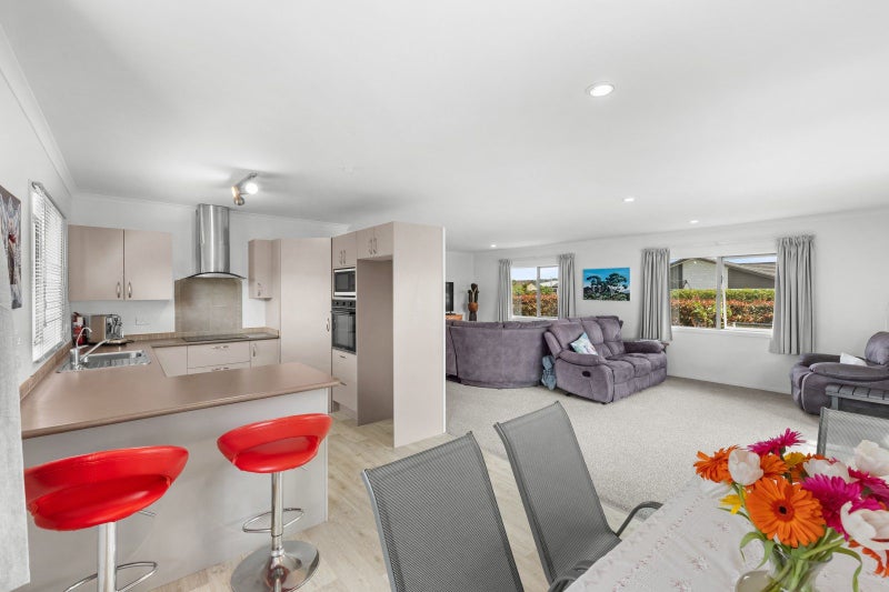 16 Kedge Drive, Mangawhai - Carousel 2