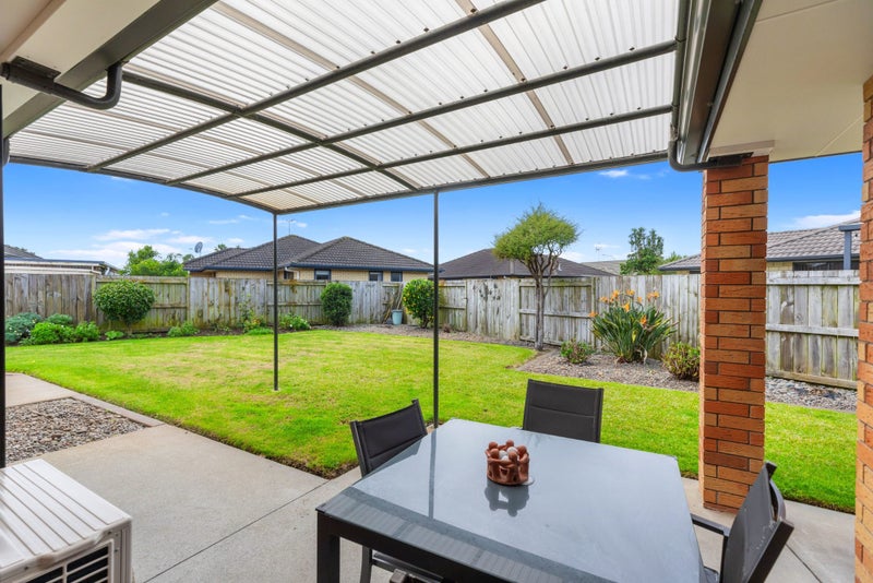 16 Addison Court, Papamoa Beach, Papamoa - Carousel 1