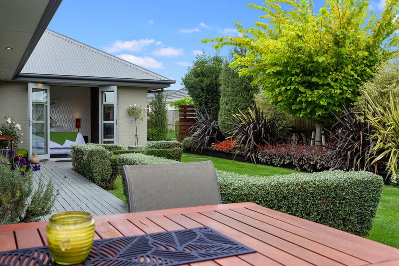 Property Valuation for 18 Ashview Place, Rangiora, Rangiora Trade Me