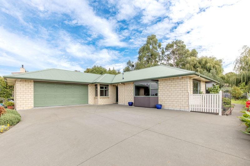 36 Domain Road, Waipawa, Waipawa - Carousel 1