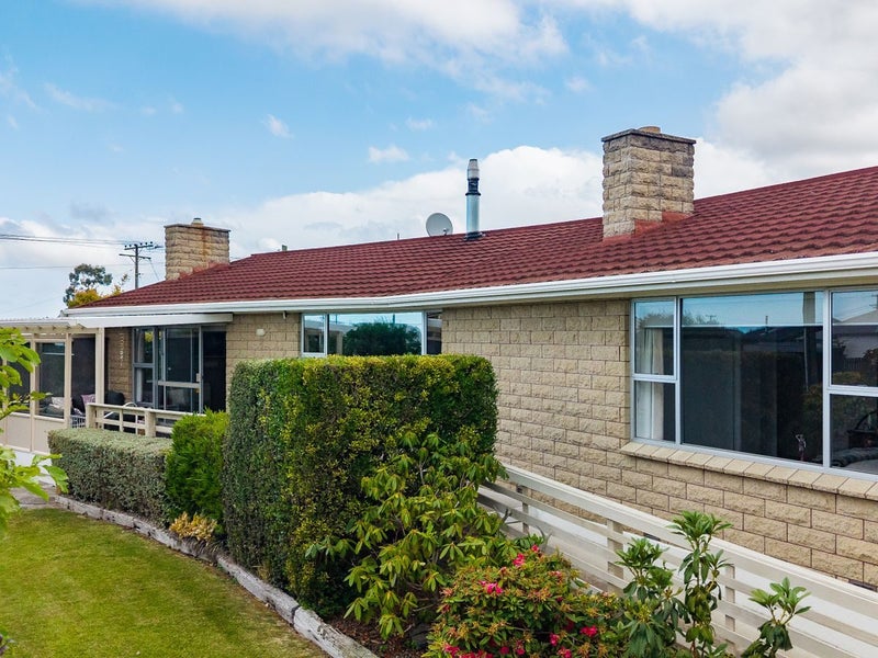 30 Opie Street, Waimate, Waimate - Carousel 1