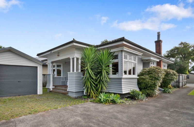 273 Meola Road, Point Chevalier, Auckland - Carousel 1