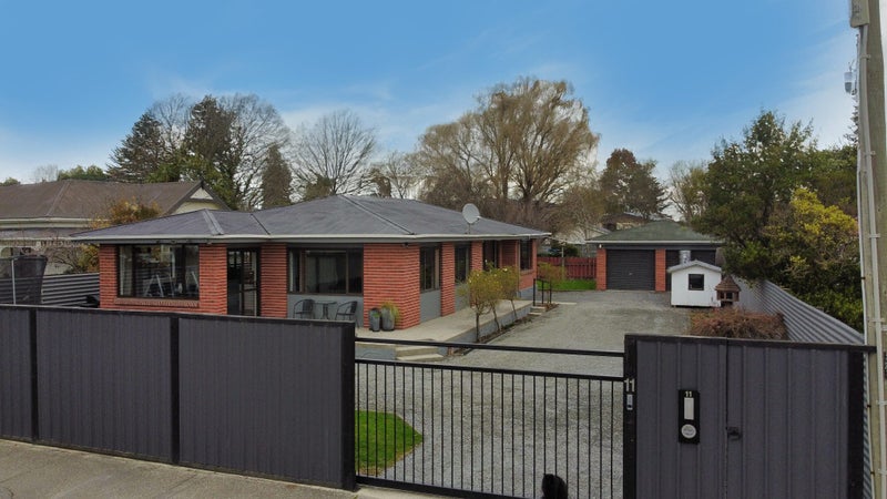 11 Springfield Road, Milton, Milton - Carousel 27