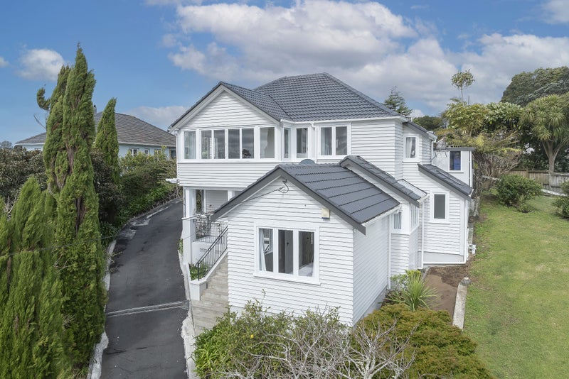 14 Dally Terrace, Mount Roskill, Auckland - Carousel 1