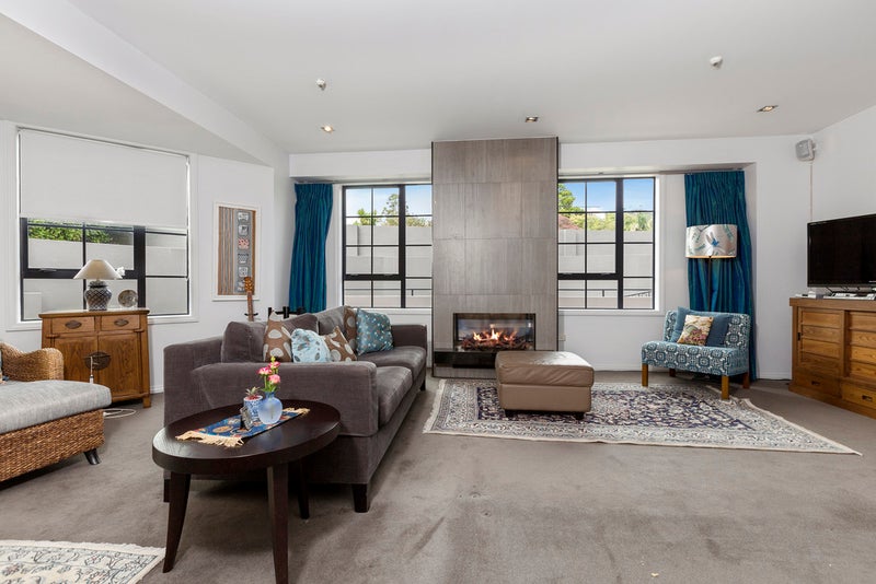 GC/2 Bassett Road, Remuera, Auckland - Carousel 2