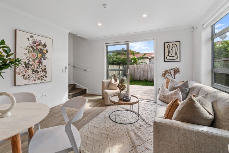 8A Totara Road, Manurewa, Auckland - Carousel 2