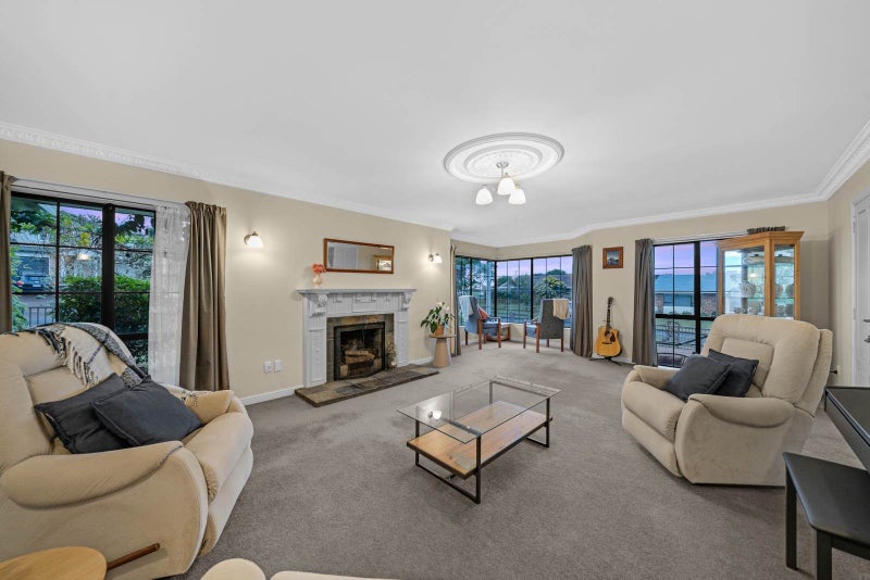6 Chablis Place, Henderson, Auckland - Carousel 2