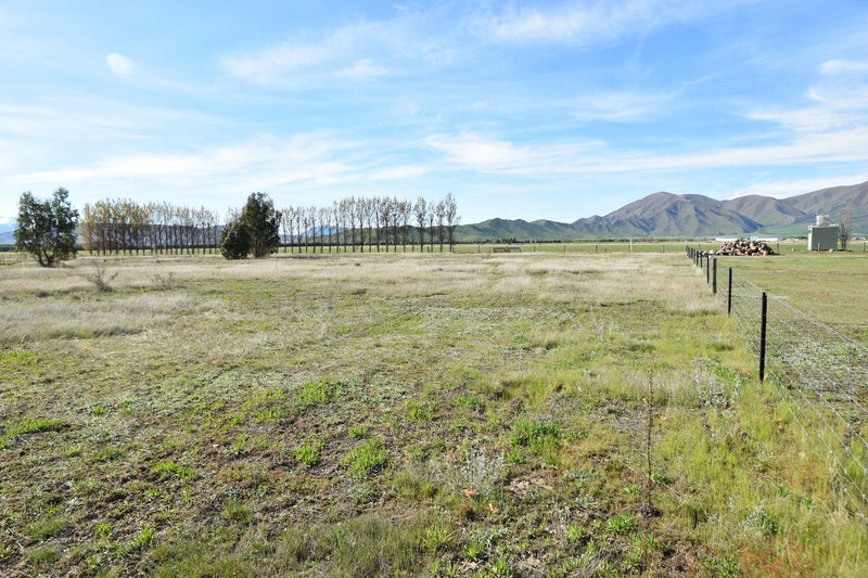 21 Hardacre Place, Omarama, Ōmarama - Carousel 1