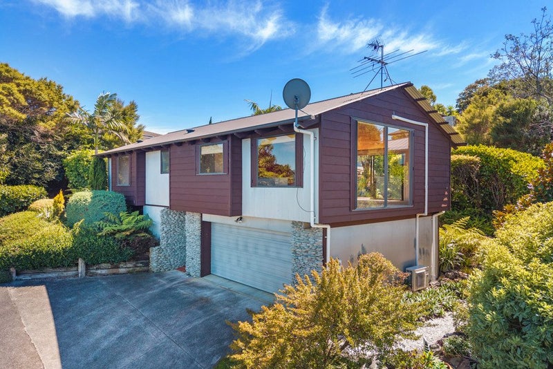 145 Matipo Road, Te Atatu Peninsula, Auckland - Carousel 1