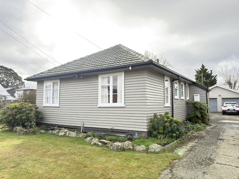 7 Virgil Place, Northcote, Christchurch - Carousel 1