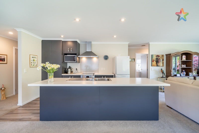 1382 High Street, Taita, Lower Hutt - Carousel 2