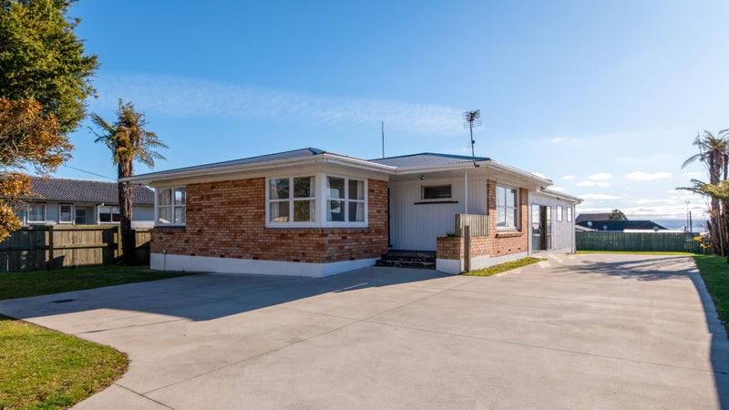 6 Reeve Road, Owhata, Rotorua - Carousel 1