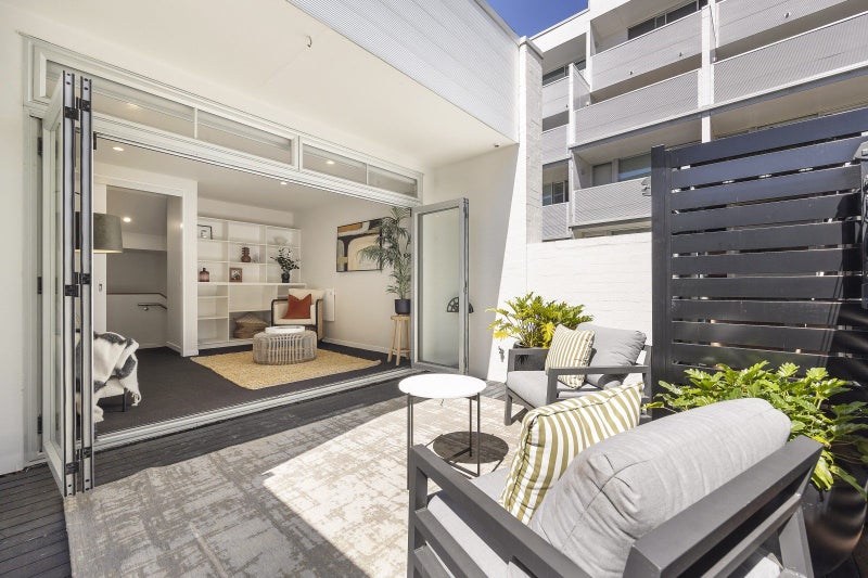 2 Telpher Street, Auckland Central, Auckland - Carousel 2