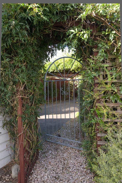 19B Takaro Avenue, Sockburn, Christchurch - Carousel 17