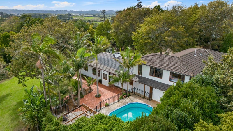 10 Trig Road, West Harbour, Auckland - Carousel 1