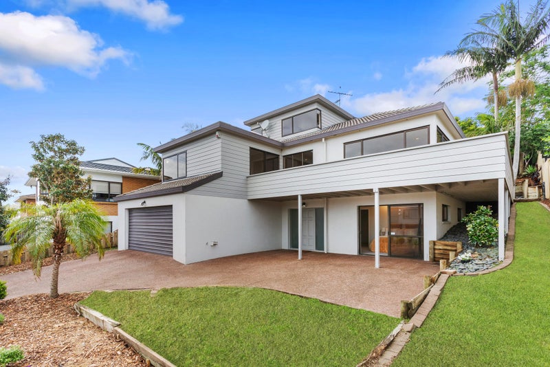 15 Petrel Place, Massey, Auckland - Carousel 22