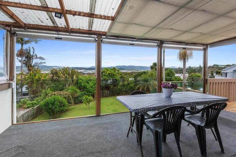 14 Pine Park Road, Onerahi, Whangarei - Carousel 2