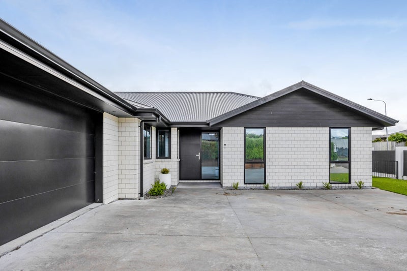 3 Nikau Place, Hawera - Carousel 2