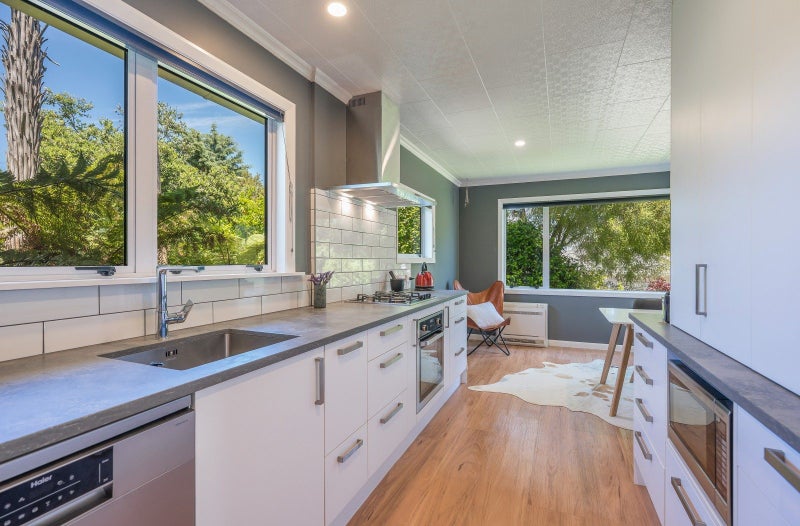 14 Scotia Street, Wakatu, Nelson - Carousel 1