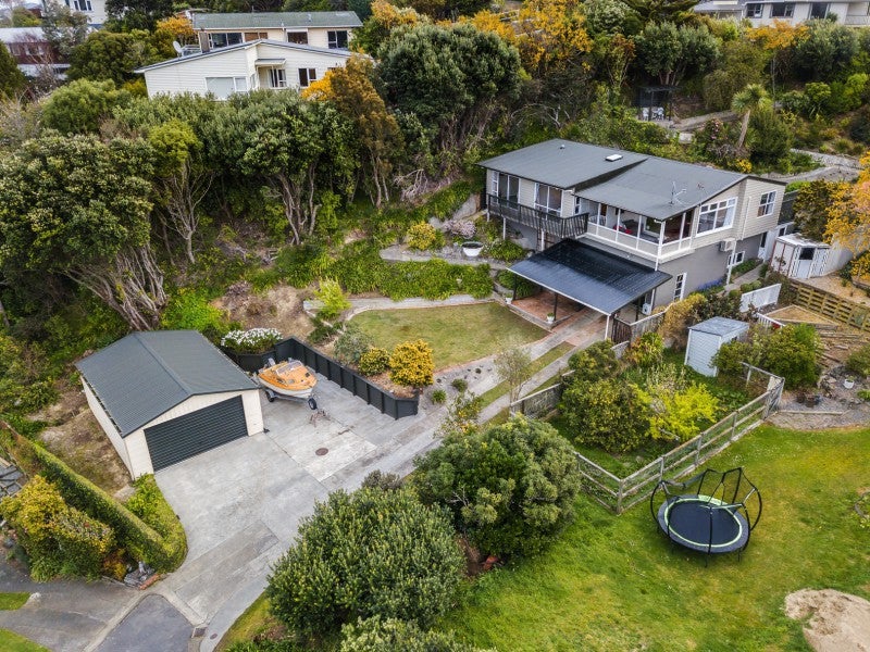 Property Valuation for 60 Mana View Road, Paremata, Porirua Trade Me Property Trade Me Property