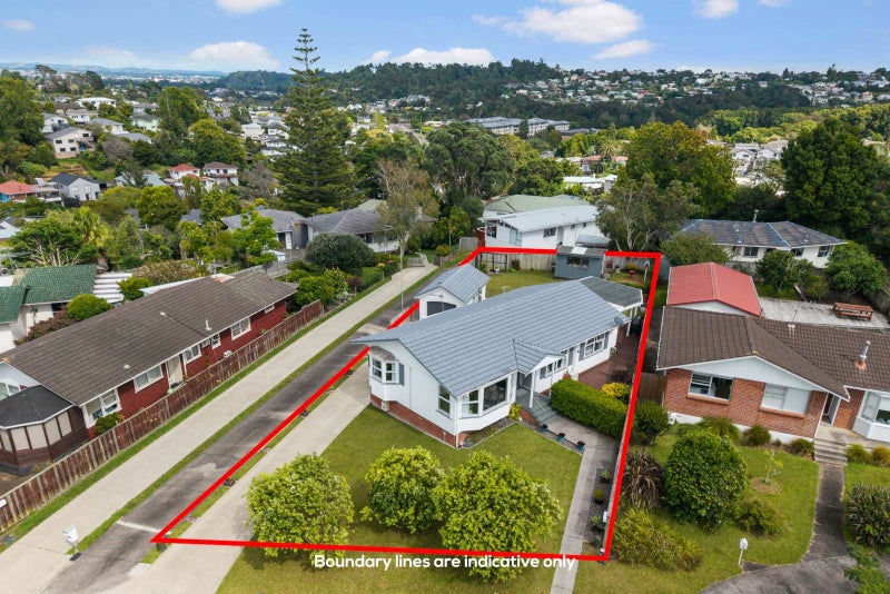 37 Powrie Street, Glenfield, Auckland - Carousel 1