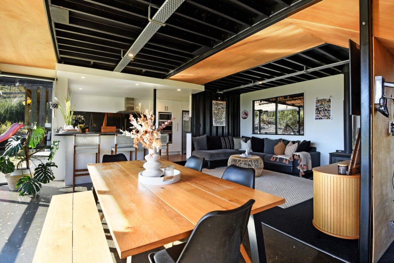 7 Purua Street, Durie Hill, Whanganui - Carousel 2