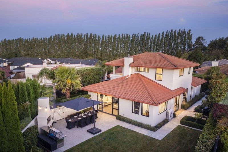 10 Mica Place, Northwood, Christchurch - Carousel 2