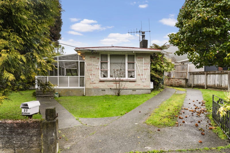 27 Lees Grove, Wainuiomata, Lower Hutt - Carousel 1