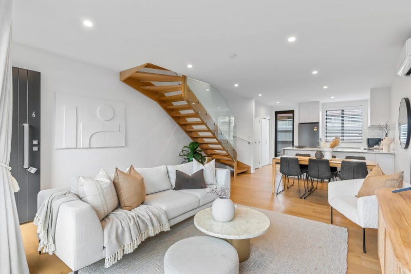 52D Selwyn Avenue, Mission Bay, Auckland - Carousel 1