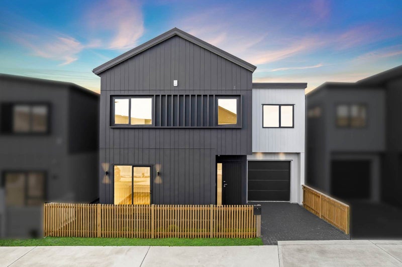 35 Taipahitini Road, Rosehill, Papakura - Carousel 1