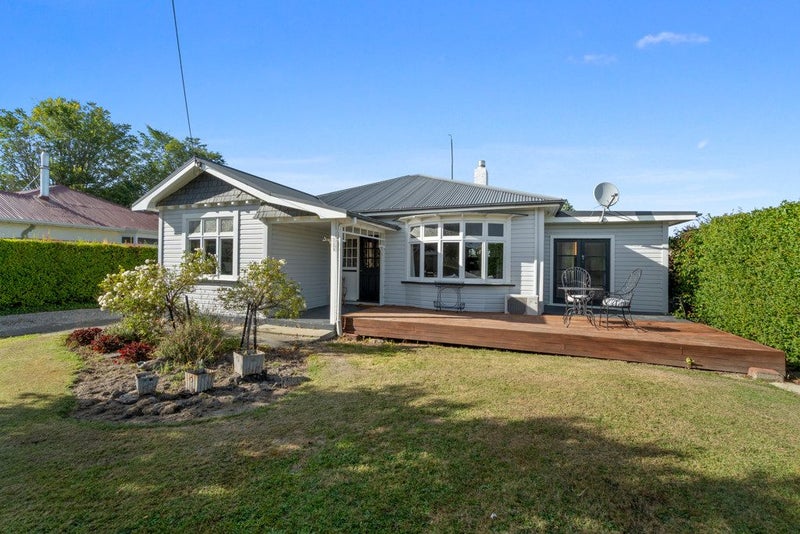 18 Bute Street, Ranfurly, Ranfurly - Carousel 1